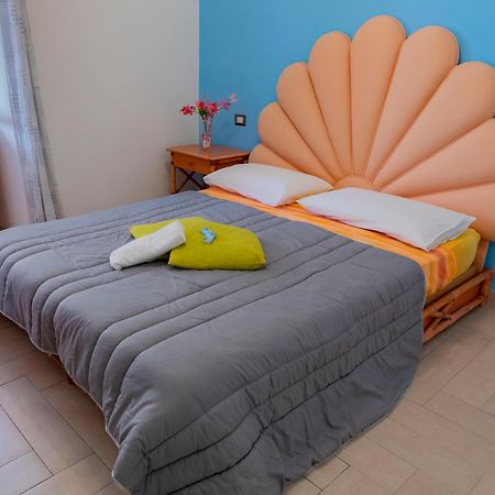 Mare Nostrum - Beachfront House - Sant'Angelo Ischia Exterior foto